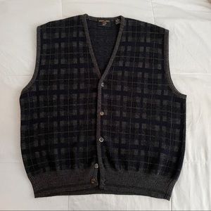 Vintage wool sweater vest